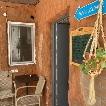Hillside Guesthouse Боржомі Екстер'єр фото