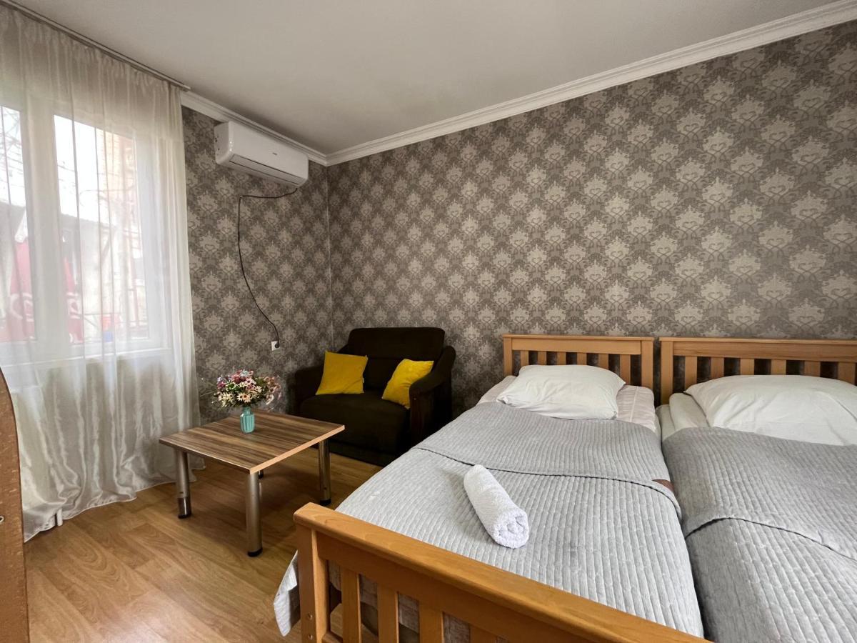 Hillside Guesthouse Боржомі Екстер'єр фото