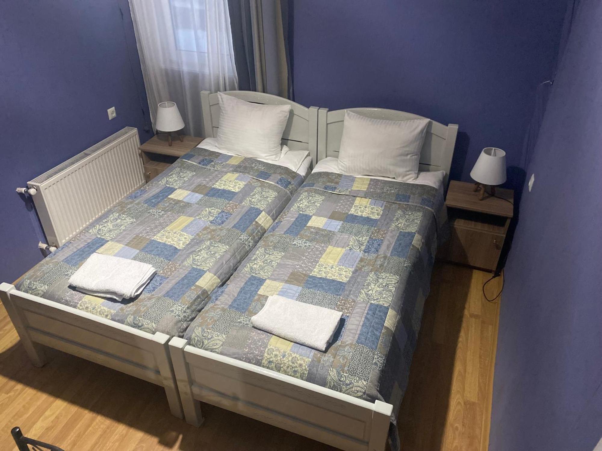 Hillside Guesthouse Боржомі Екстер'єр фото