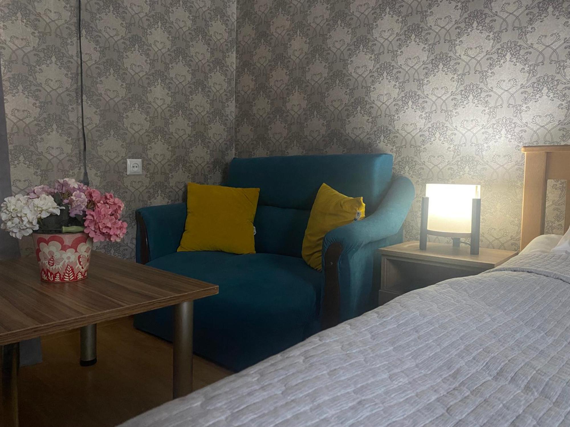 Hillside Guesthouse Боржомі Екстер'єр фото