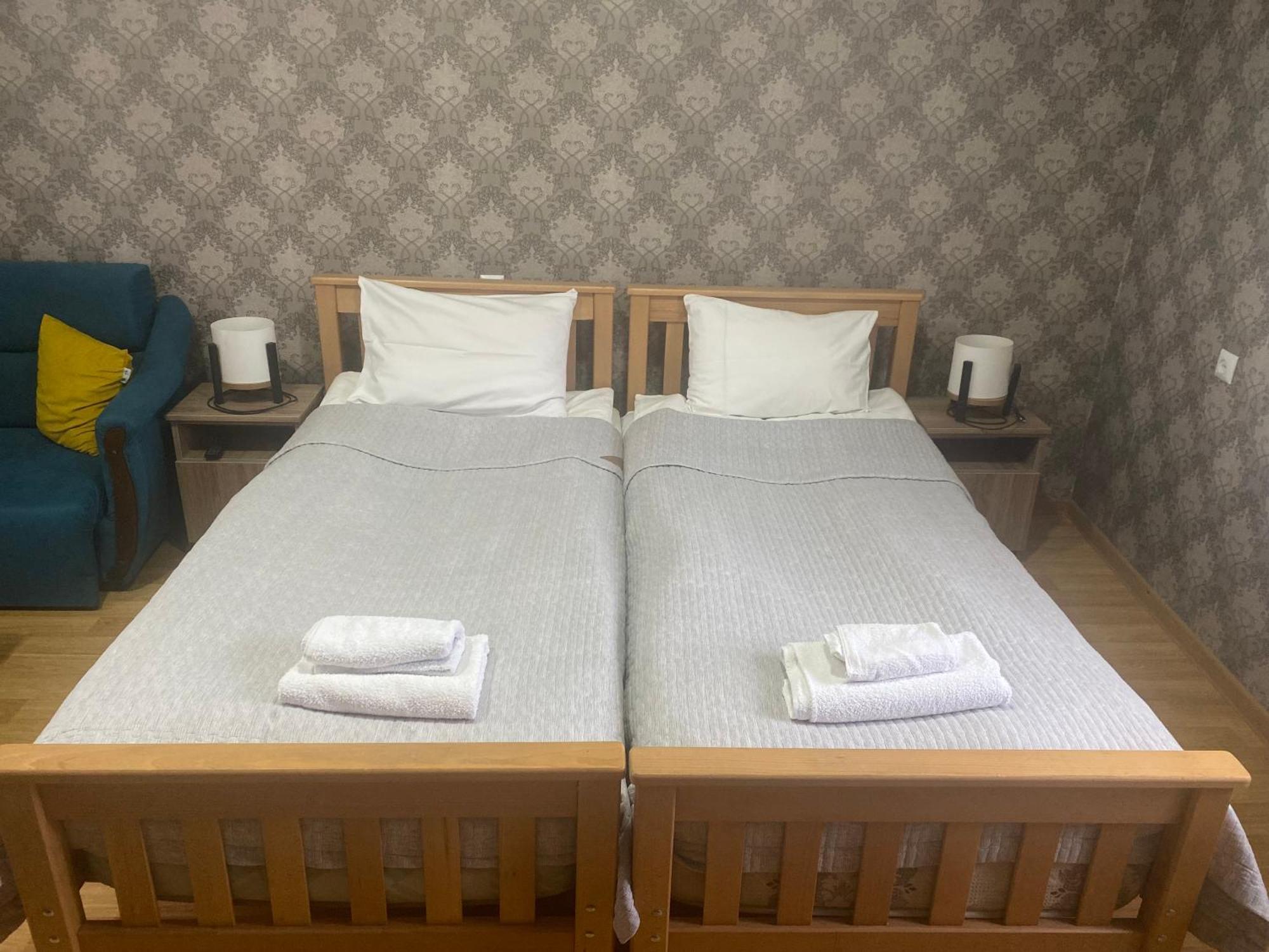 Hillside Guesthouse Боржомі Екстер'єр фото