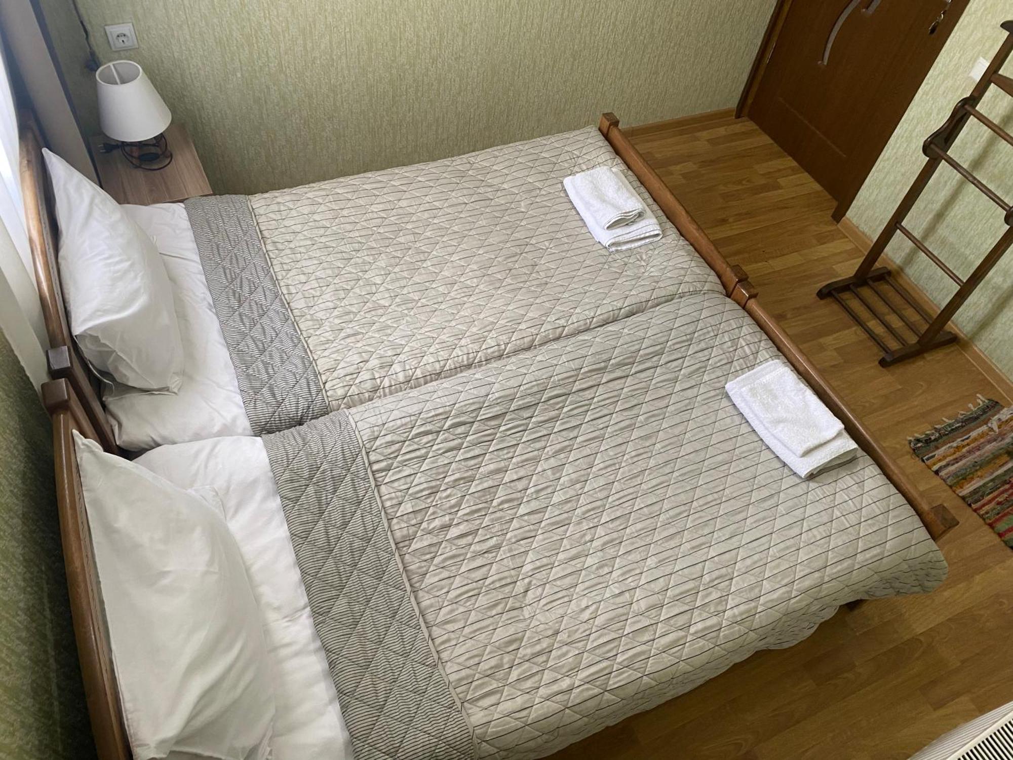 Hillside Guesthouse Боржомі Екстер'єр фото